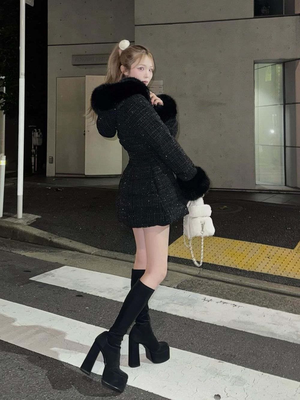 モデル：163cm（着用サイズ：S　着用カラー：BLK）