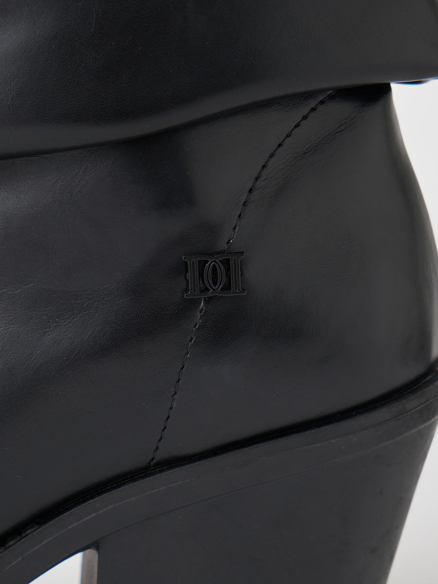 サイズ：L　カラー：BLK