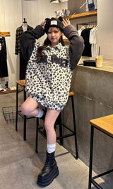 モデル：151cm（着用サイズ：FREE　着用カラー：IVO）