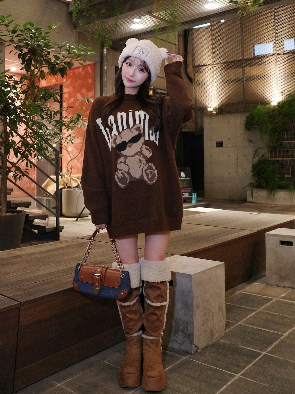 モデル：156cm（着用サイズ：FREE　着用カラー：BRN）