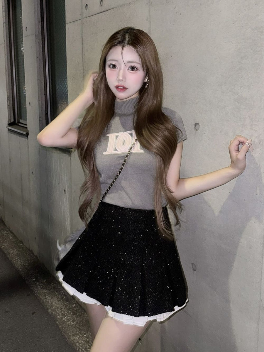 モデル：158cm（着用サイズ：FREE　着用カラー：GRY）