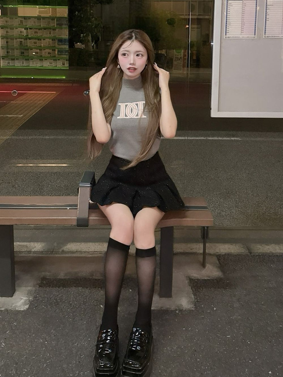 モデル：158cm（着用サイズ：FREE　着用カラー：GRY）