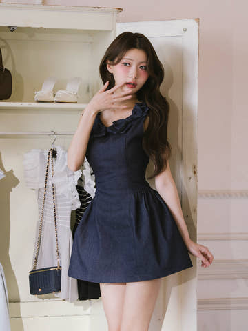 モデル：164cm（着用サイズ：FREE　着用カラー：IND）