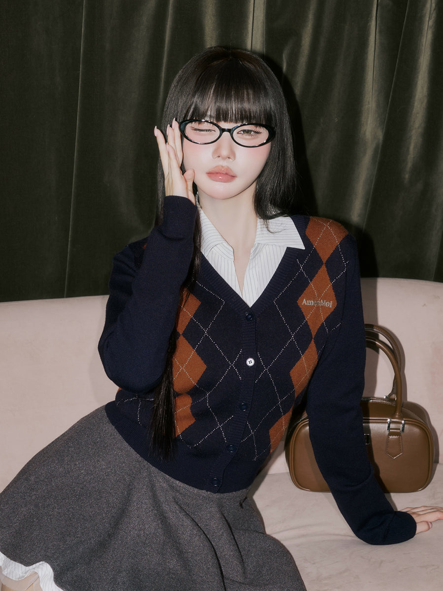 モデル：164cm（着用サイズ：FREE　着用カラー：NVY）
