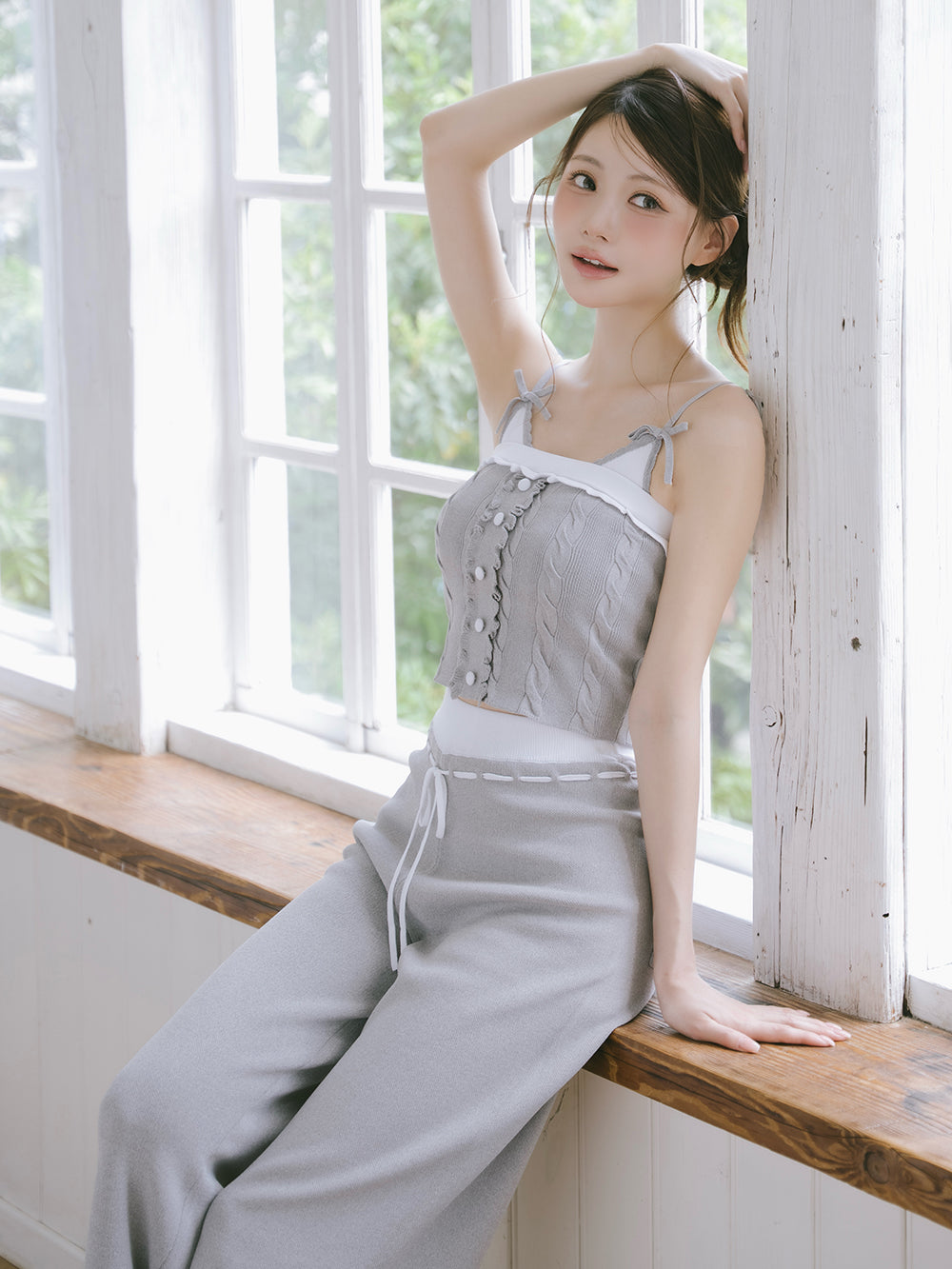 モデル：164cm（着用サイズ：FREE　着用カラー：GRY）