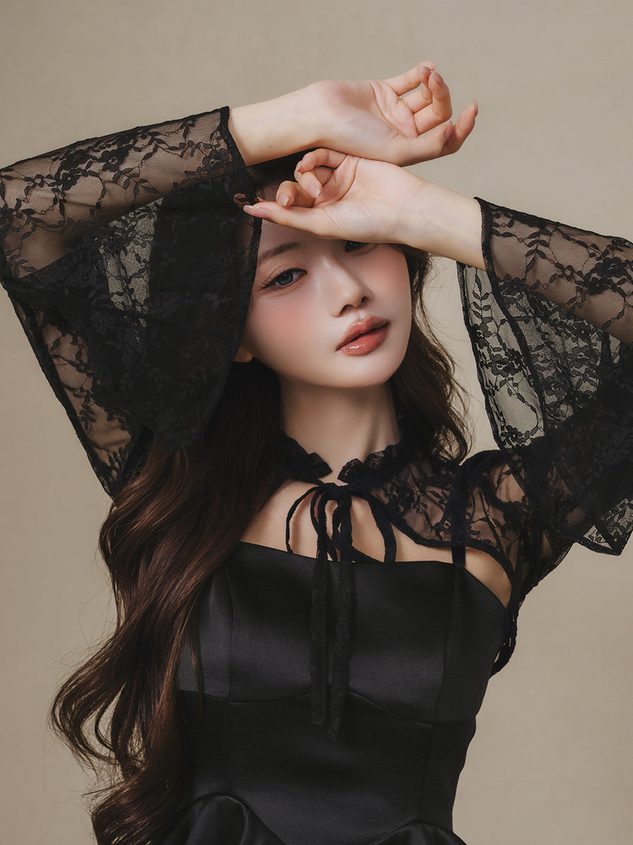 モデル：164cm（着用サイズ：FREE　着用カラー：BLK）