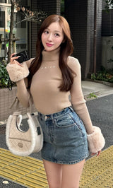 モデル：156cm（着用サイズ：S　着用カラー：BLU）