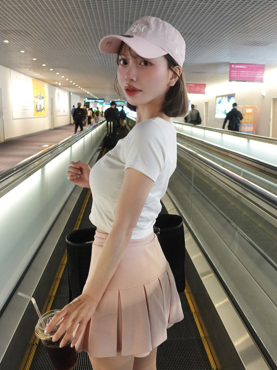 モデル：156cm（着用サイズ：FREE　着用カラー：PNK）