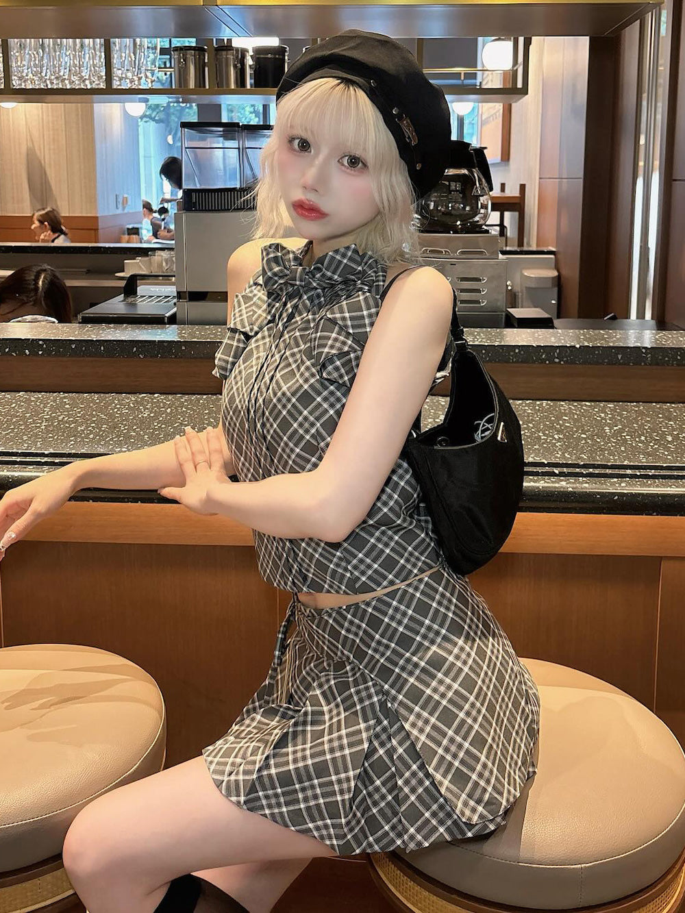 モデル：155cm（着用サイズ：FREE　着用カラー：GRY）