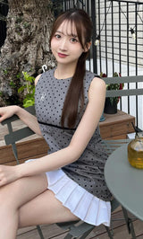 モデル：160cm（着用サイズ：FREE　着用カラー：GRY）