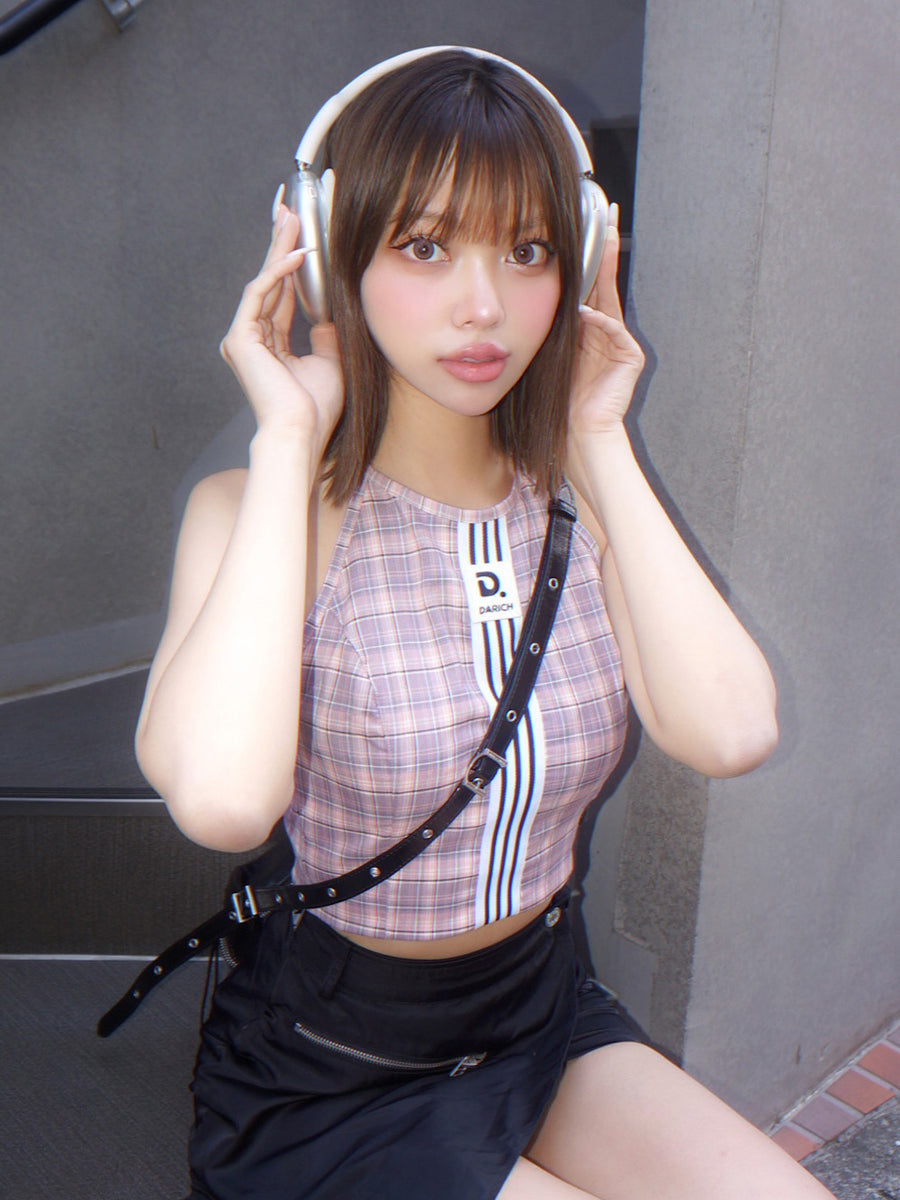 モデル：163cm（着用サイズ：FREE　着用カラー：PNK）