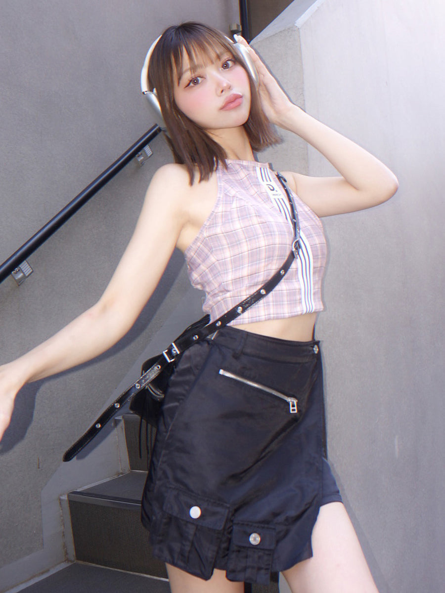 モデル：163cm（着用サイズ：FREE　着用カラー：PNK）