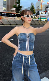 モデル：161cm（着用サイズ：S　着用カラー：BLU）