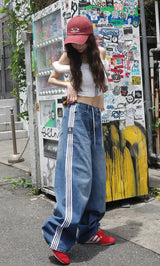 モデル：158cm（着用サイズ：S　着用カラー：BLU）