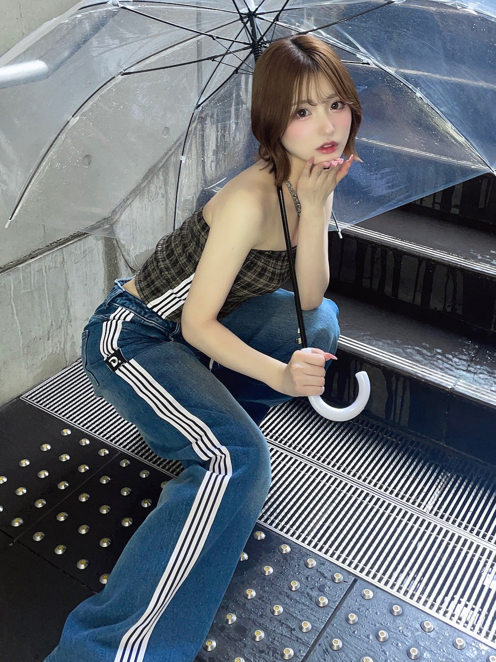 モデル：158cm（着用サイズ：S　着用カラー：BLU）