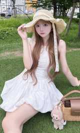 モデル：158cm（着用サイズ：FREE　着用カラー：WHT）