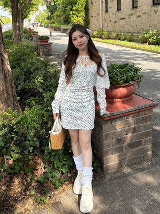 フロントオープンフローラルミニワンピース
