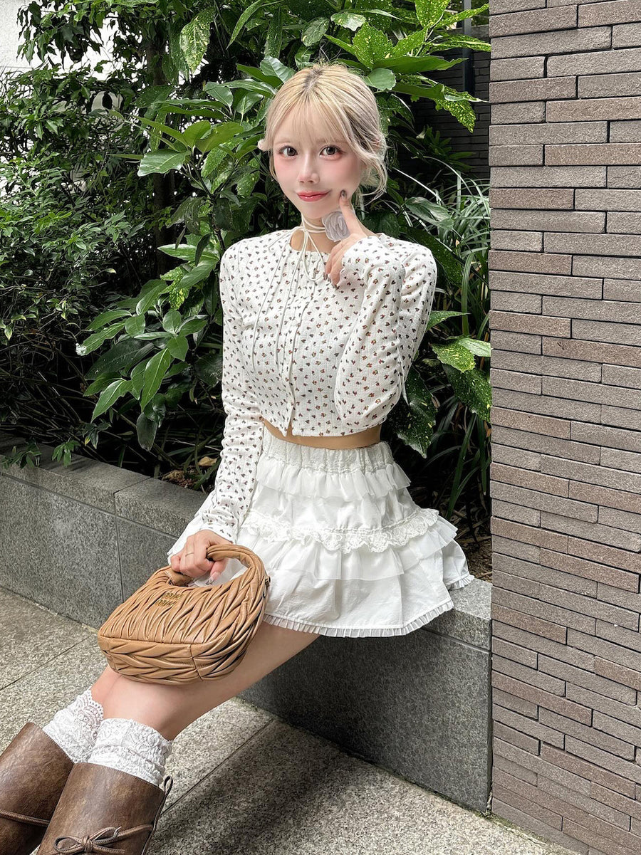モデル：155cm（着用サイズ：FREE　着用カラー：WHT）