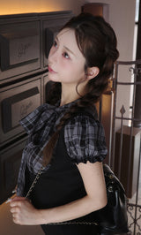 モデル：158cm（着用サイズ：FREE　着用カラー：BLK）