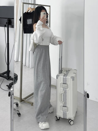 モデル：155cm（着用サイズ：FREE　着用カラー：GRY）