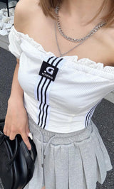 モデル：155cm（着用サイズ：FREE　着用カラー：GRY）
