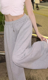 モデル：155cm（着用サイズ：FREE　着用カラー：GRY）