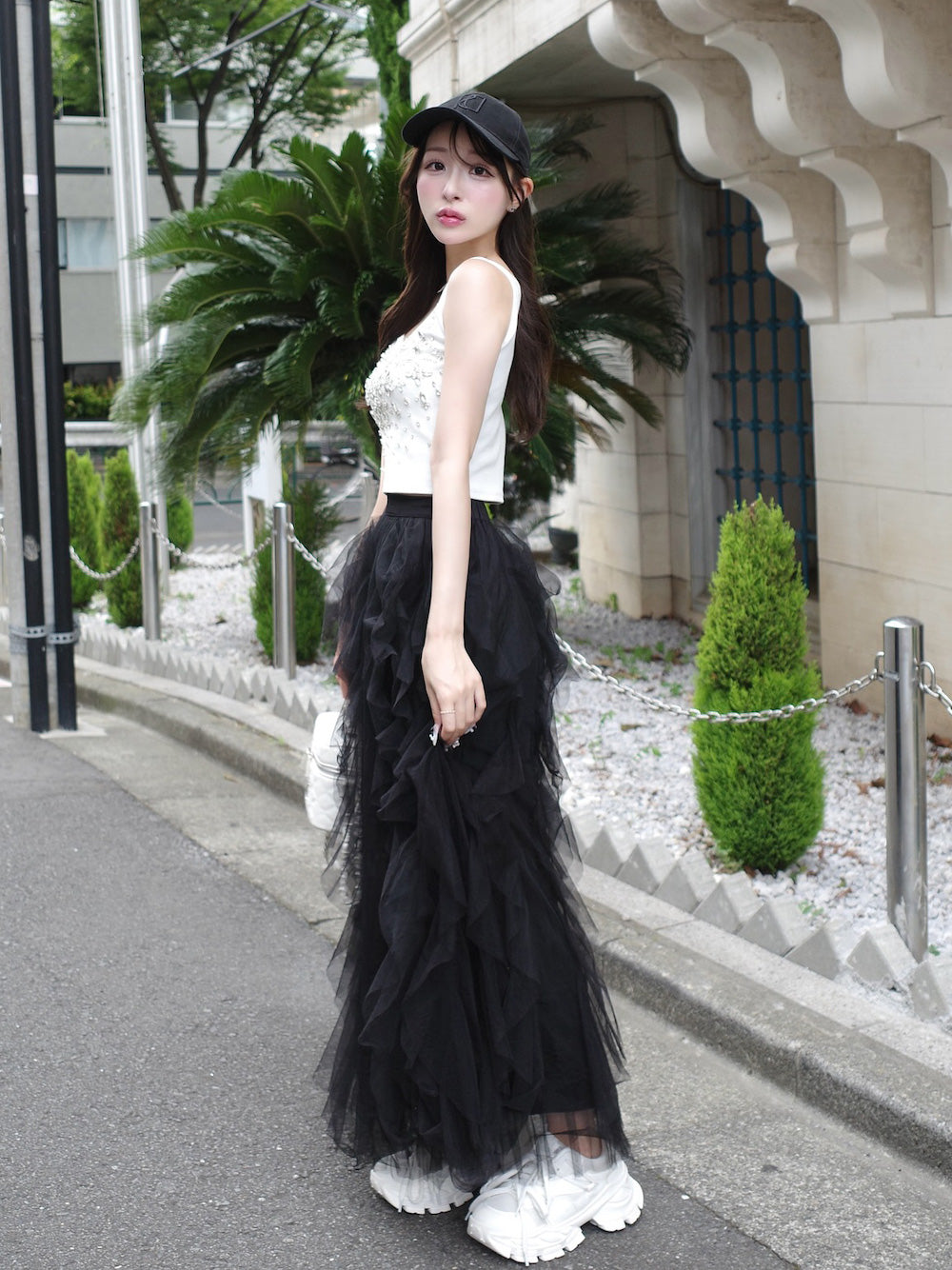 モデル：156cm（着用サイズ：FREE　着用カラー：BLK）