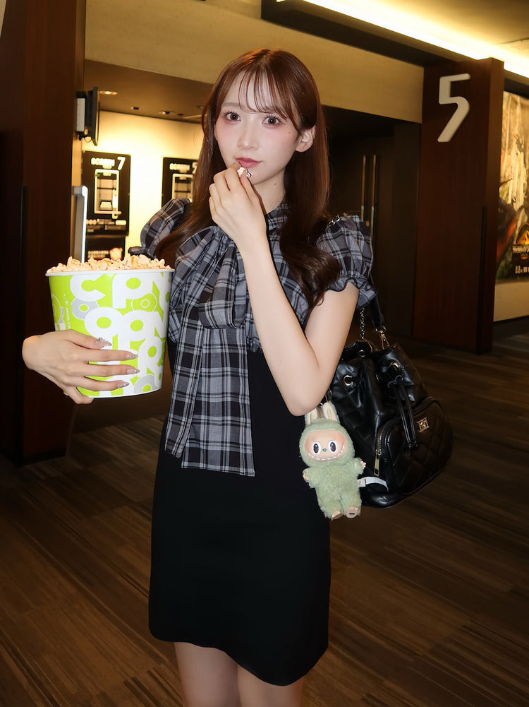 レイヤードライクボウタイニットミニワンピース – Darich