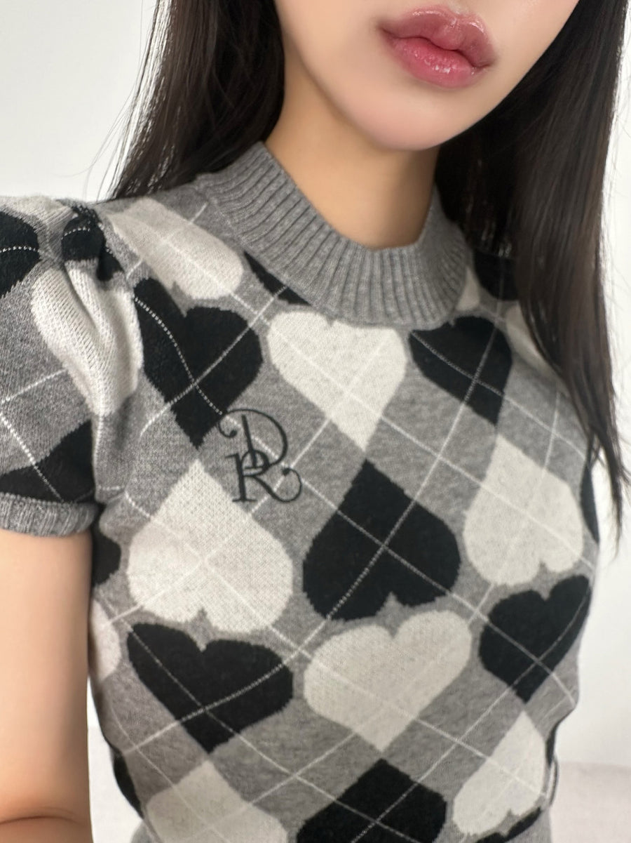 モデル：156m（着用サイズ：FREE　着用カラー：GRY）