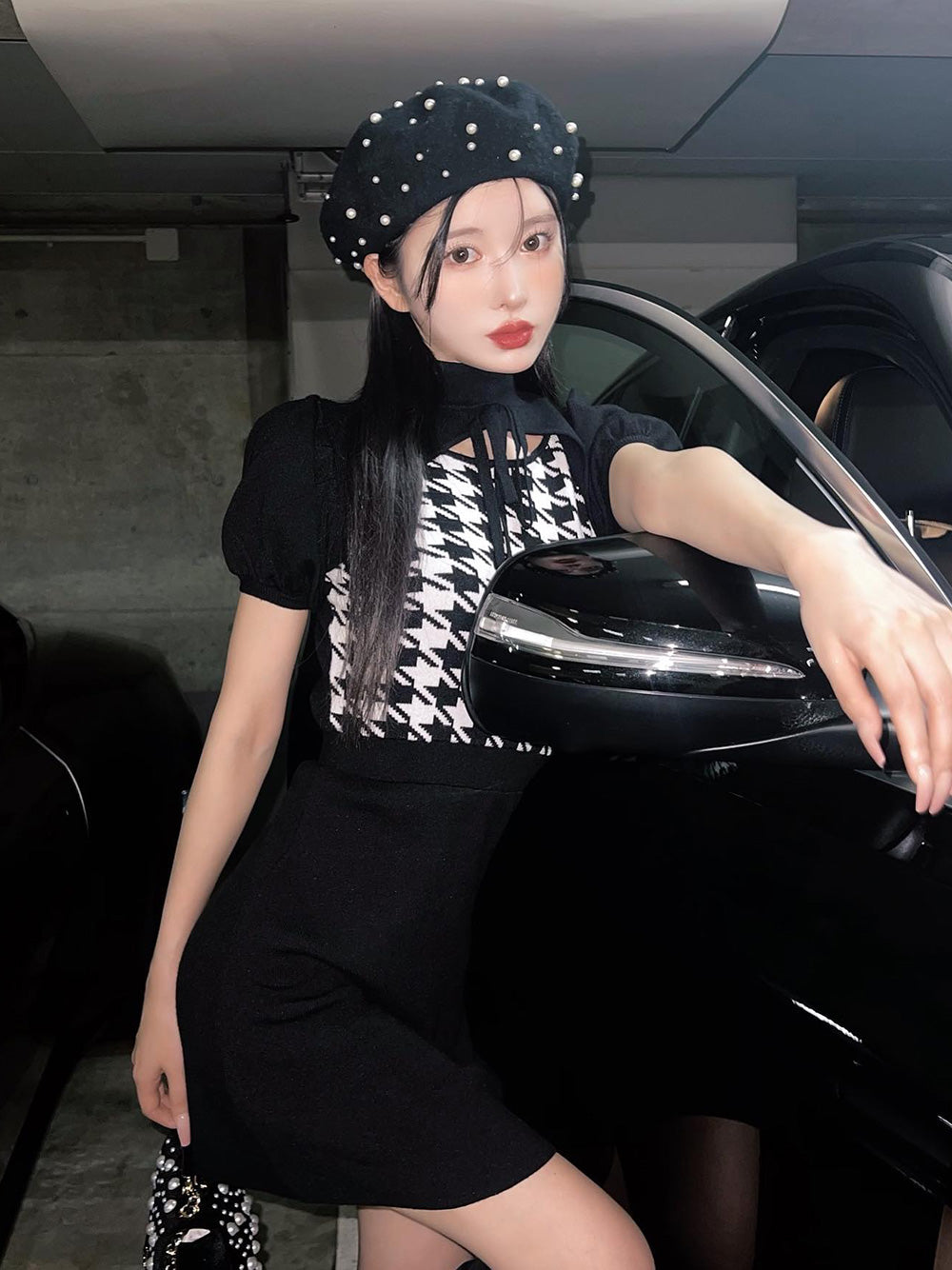 モデル：160cm（着用サイズ：FREE　着用カラー：BLK）