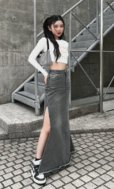 モデル：160cm（着用サイズ：S　着用カラー：BLK）