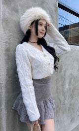 モデル：155cm（着用サイズ：FREE　着用カラー：WHT）