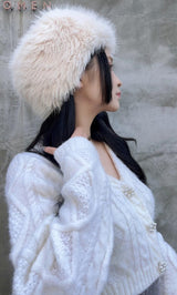 モデル：155cm（着用サイズ：FREE　着用カラー：WHT）