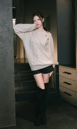 モデル：165cm（着用サイズ：FREE　着用カラー：IVO）