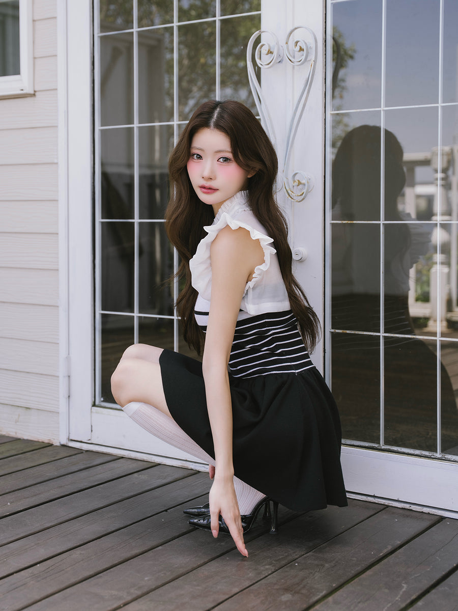 モデル：164cm（着用サイズ：FREE　着用カラー：BLK）