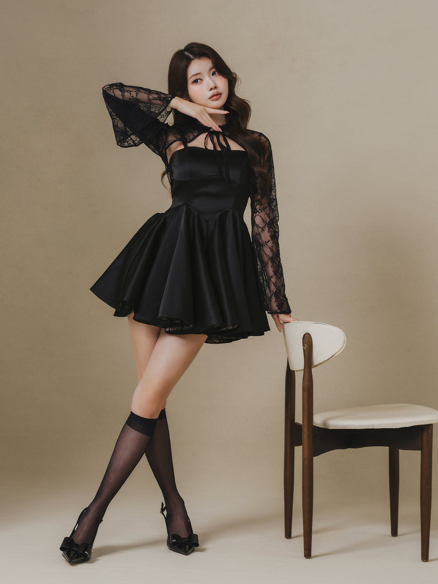 モデル：164cm（着用サイズ：FREE　着用カラー：BLK）