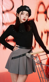 モデル：160cm（着用サイズ：FREE　着用カラー：BLK）