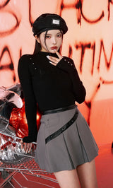 モデル：160cm（着用サイズ：FREE　着用カラー：BLK）