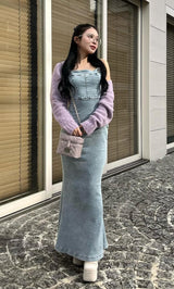 モデル：155cm（着用サイズ：FREE　着用カラー：I-BLU）