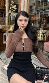 モデル：155cm（着用サイズ：FREE　着用カラー：BLK）
