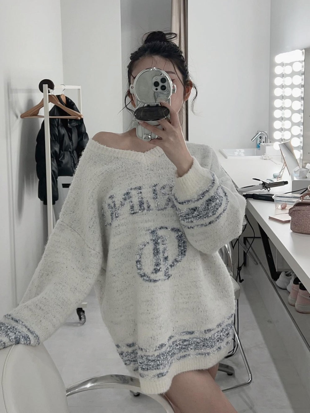 モデル：160cm（着用サイズ：FREE　着用カラー：WHT）