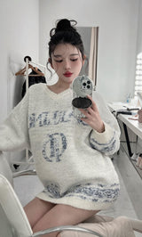 モデル：160cm（着用サイズ：FREE　着用カラー：WHT）