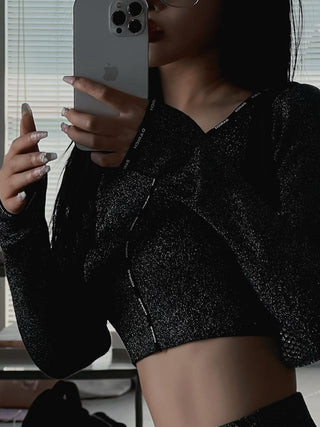 モデル：160cm（着用サイズ：FREE　着用カラー：BLK）