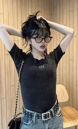モデル：160cm（着用サイズ：FREE　着用カラー：BLK）