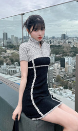 モデル：160cm（着用サイズ：FREE　着用カラー：BLK）
