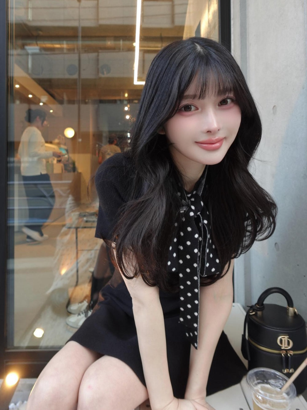 モデル：160cm（着用サイズ：FREE　着用カラー：BLK）