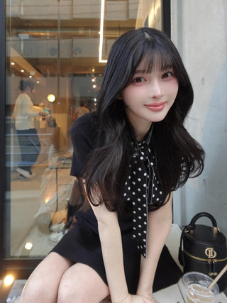モデル：160cm（着用サイズ：FREE　着用カラー：BLK）