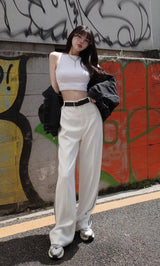 モデル：160cm（着用サイズ：FREE　着用カラー：WHT）