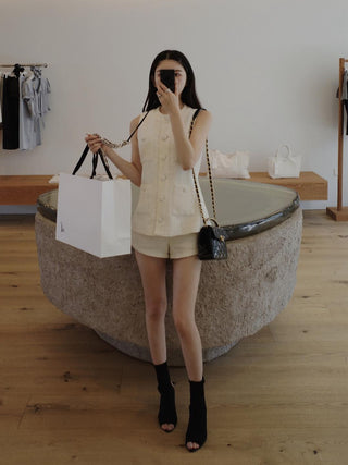 モデル：160cm（着用サイズ：FREE　着用カラー：WHT）