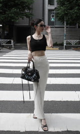 モデル：160cm（着用サイズ：FREE　着用カラー：BLK）